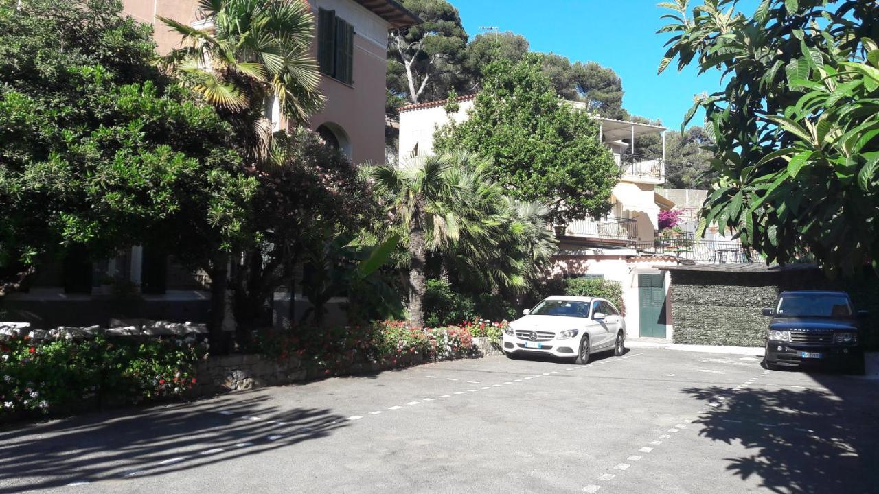 Hotel La Scogliera Bordighera Exterior foto